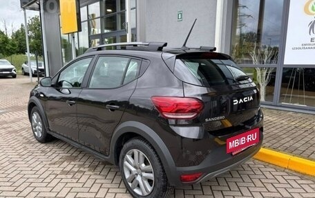Dacia Sandero, 2023 год, 1 570 000 рублей, 3 фотография