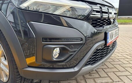 Dacia Sandero, 2023 год, 1 570 000 рублей, 7 фотография