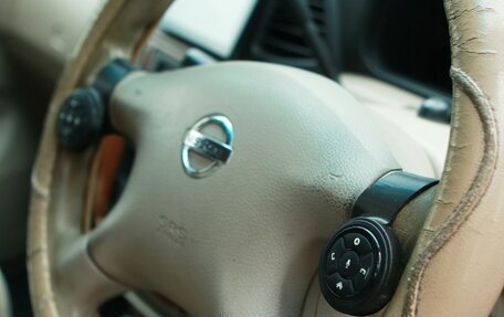 Nissan Liberty, 2002 год, 390 000 рублей, 14 фотография