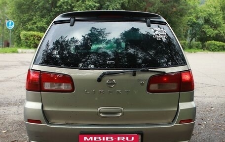 Nissan Liberty, 2002 год, 390 000 рублей, 10 фотография