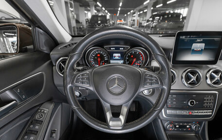 Mercedes-Benz GLA, 2017 год, 2 550 000 рублей, 10 фотография