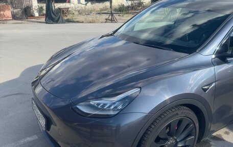 Tesla Model Y I, 2020 год, 4 300 000 рублей, 2 фотография