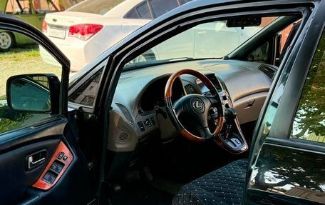 Lexus RX IV рестайлинг, 2000 год, 740 000 рублей, 23 фотография