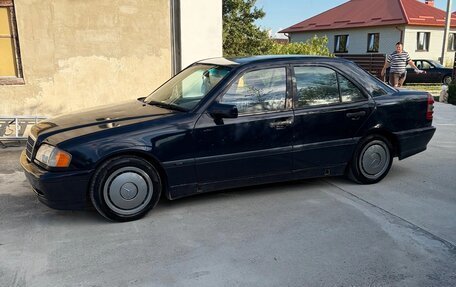 Mercedes-Benz C-Класс, 1997 год, 333 000 рублей, 4 фотография