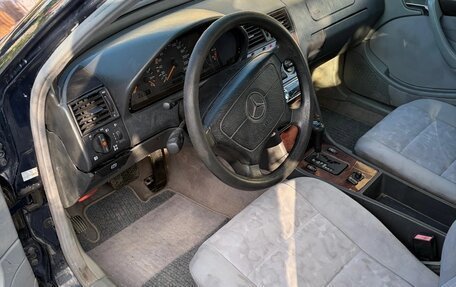 Mercedes-Benz C-Класс, 1997 год, 333 000 рублей, 5 фотография