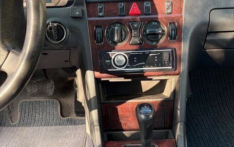 Mercedes-Benz C-Класс, 1997 год, 333 000 рублей, 7 фотография