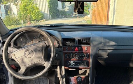 Mercedes-Benz C-Класс, 1997 год, 333 000 рублей, 6 фотография