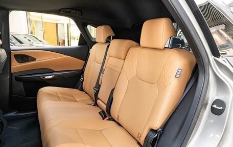 Lexus RX IV рестайлинг, 2025 год, 6 290 000 рублей, 13 фотография