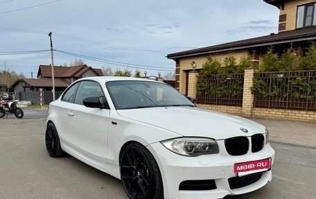 BMW 1 серия, 2011 год, 1 939 000 рублей, 3 фотография