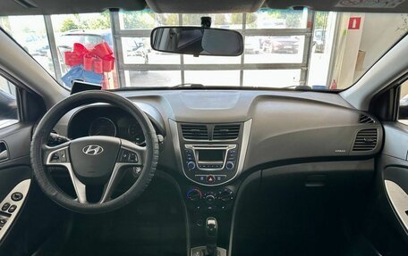 Hyundai Solaris II рестайлинг, 2016 год, 1 299 900 рублей, 8 фотография