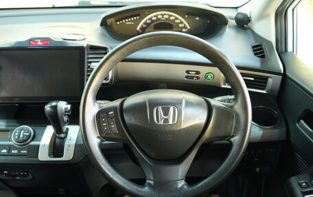 Honda Freed I, 2014 год, 1 399 000 рублей, 11 фотография