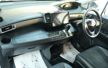 Honda Freed I, 2014 год, 1 399 000 рублей, 17 фотография