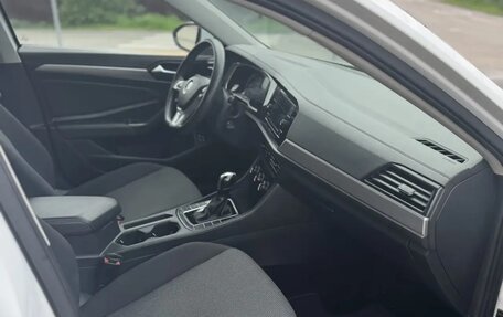 Volkswagen Jetta VII, 2021 год, 1 800 000 рублей, 7 фотография