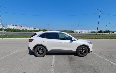 Ford Escape, 2020 год, 2 500 000 рублей, 5 фотография