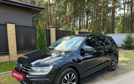 Volkswagen Tiguan II, 2021 год, 2 490 000 рублей, 6 фотография