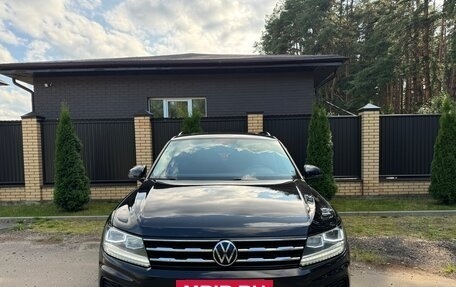 Volkswagen Tiguan II, 2021 год, 2 490 000 рублей, 5 фотография