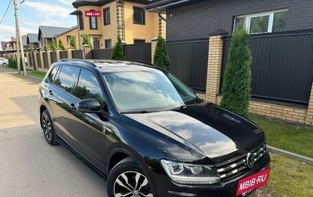 Volkswagen Tiguan II, 2021 год, 2 490 000 рублей, 3 фотография