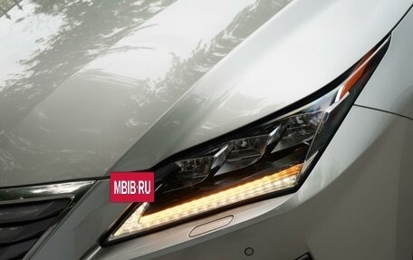 Lexus RX IV рестайлинг, 2019 год, 4 900 000 рублей, 4 фотография