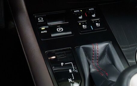 Lexus RX IV рестайлинг, 2019 год, 4 900 000 рублей, 16 фотография