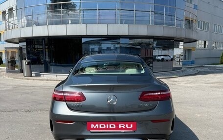 Mercedes-Benz E-Класс, 2017 год, 4 550 000 рублей, 6 фотография