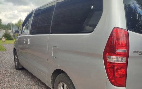 Hyundai Grand Starex Grand Starex I рестайлинг 2, 2008 год, 1 100 000 рублей, 3 фотография