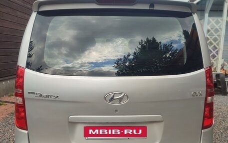 Hyundai Grand Starex Grand Starex I рестайлинг 2, 2008 год, 1 100 000 рублей, 2 фотография