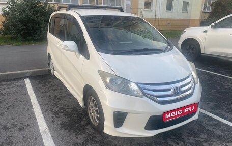 Honda Freed I, 2012 год, 920 000 рублей, 3 фотография
