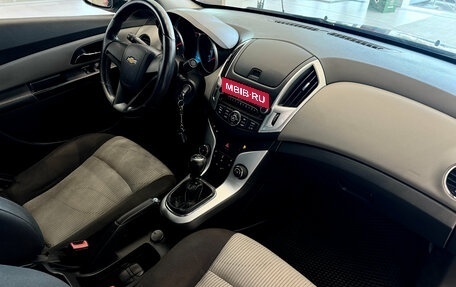 Chevrolet Cruze II, 2015 год, 799 990 рублей, 16 фотография