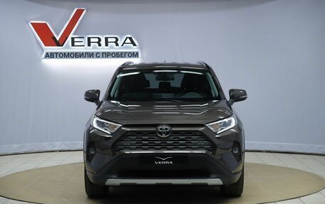 Toyota RAV4, 2022 год, 3 550 000 рублей, 2 фотография