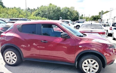 Nissan Juke II, 2014 год, 810 000 рублей, 13 фотография