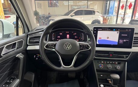 Volkswagen Tiguan II, 2022 год, 2 632 000 рублей, 15 фотография