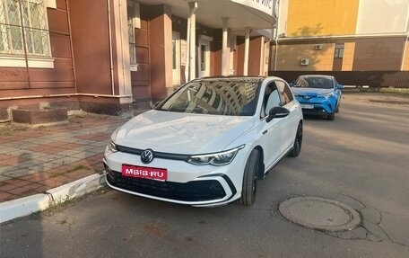 Volkswagen Golf VIII, 2022 год, 2 400 000 рублей, 1 фотография