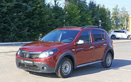 Renault Sandero I, 2013 год, 584 000 рублей, 1 фотография