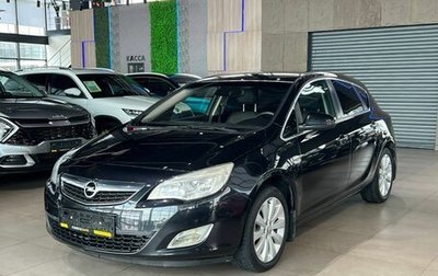 Opel Astra J, 2011 год, 930 000 рублей, 1 фотография