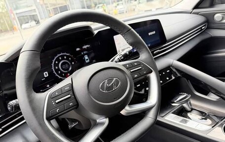 Hyundai Elantra, 2022 год, 1 400 999 рублей, 10 фотография