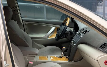 Toyota Camry, 2006 год, 750 000 рублей, 9 фотография