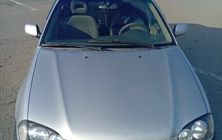 Toyota Avensis III рестайлинг, 1999 год, 400 000 рублей, 9 фотография