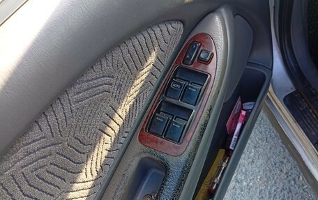 Toyota Avensis III рестайлинг, 1999 год, 400 000 рублей, 7 фотография