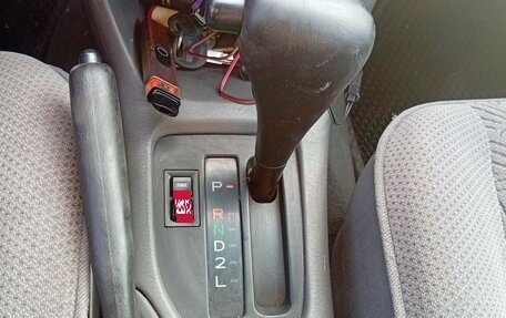 Toyota Avensis III рестайлинг, 1999 год, 400 000 рублей, 6 фотография