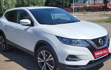 Nissan Qashqai, 2021 год, 2 400 000 рублей, 4 фотография