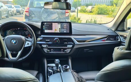 BMW 5 серия, 2021 год, 4 300 000 рублей, 15 фотография