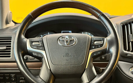 Toyota Land Cruiser 200, 2019 год, 7 999 000 рублей, 10 фотография