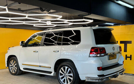 Toyota Land Cruiser 200, 2019 год, 7 999 000 рублей, 6 фотография