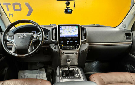 Toyota Land Cruiser 200, 2019 год, 7 999 000 рублей, 9 фотография