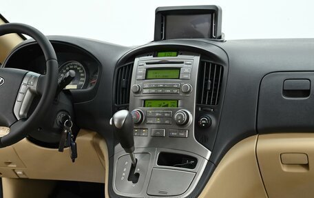 Hyundai Grand Starex Grand Starex I рестайлинг 2, 2011 год, 1 349 000 рублей, 9 фотография