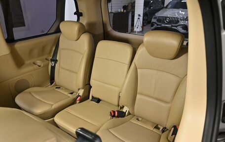 Hyundai Grand Starex Grand Starex I рестайлинг 2, 2011 год, 1 349 000 рублей, 14 фотография