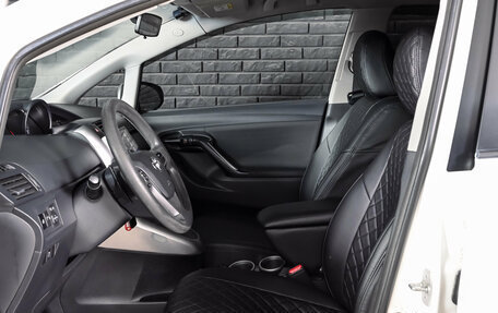 Toyota Verso I, 2014 год, 1 190 000 рублей, 10 фотография