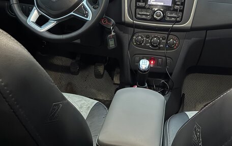 Renault Logan II, 2021 год, 1 400 000 рублей, 10 фотография