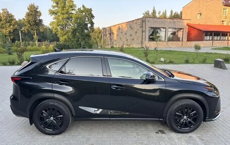 Lexus NX I, 2016 год, 2 900 000 рублей, 2 фотография