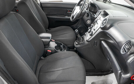 KIA Carens III (RP), 2011 год, 729 000 рублей, 20 фотография